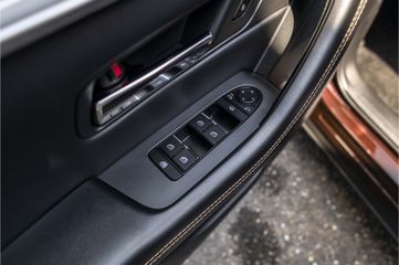 Voertuigafbeelding 24