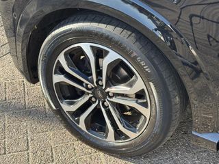 Voertuigafbeelding 11