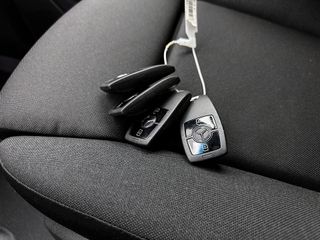 Voertuigafbeelding 10