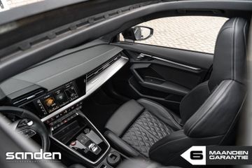 Voertuigafbeelding 39