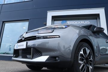 Voertuigafbeelding 7