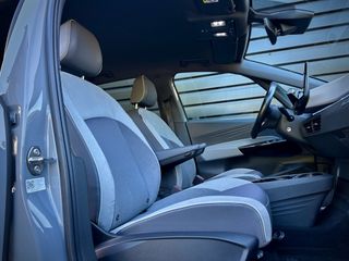 Voertuigafbeelding 25