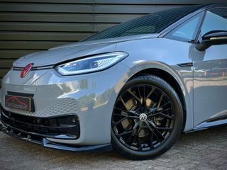 Voertuigafbeelding 6