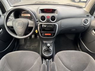 Voertuigafbeelding 9