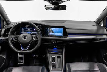 Voertuigafbeelding 12