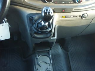 Voertuigafbeelding 17