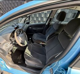 Voertuigafbeelding 8