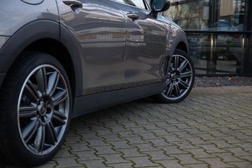 Voertuigafbeelding 8