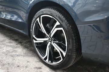 Voertuigafbeelding 38