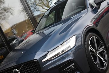 Voertuigafbeelding 8