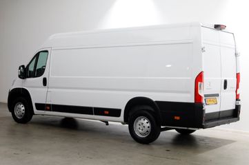 Voertuigafbeelding 8