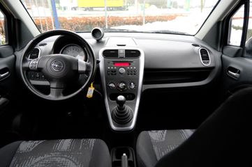 Voertuigafbeelding 10