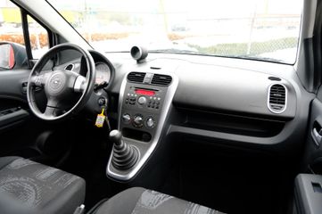 Voertuigafbeelding 4