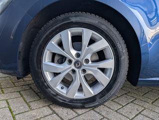 Voertuigafbeelding 9