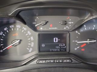 Voertuigafbeelding 14