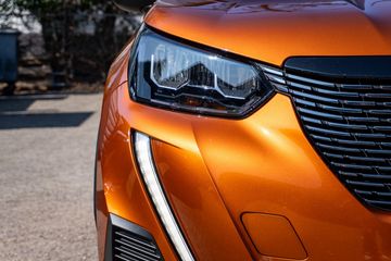 Voertuigafbeelding 12