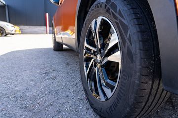 Voertuigafbeelding 8