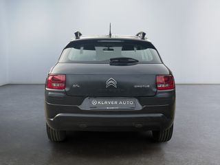 Voertuigafbeelding 4