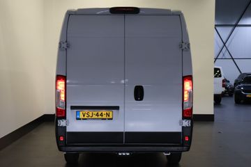 Voertuigafbeelding 7