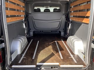 Voertuigafbeelding 27