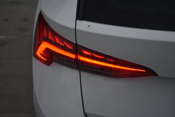 Voertuigafbeelding 35