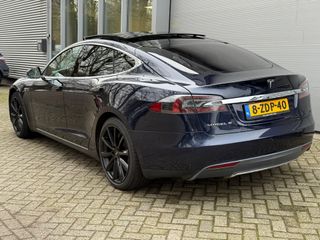 Voertuigafbeelding 3