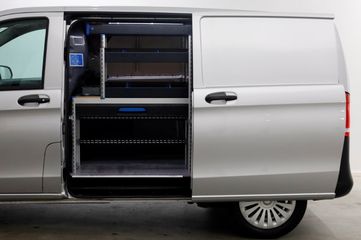 Voertuigafbeelding 12