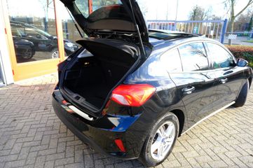 Voertuigafbeelding 8