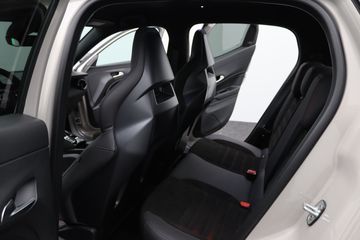 Voertuigafbeelding 31