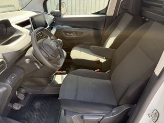 Voertuigafbeelding 21