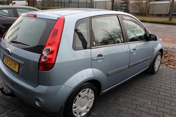 Voertuigafbeelding 5