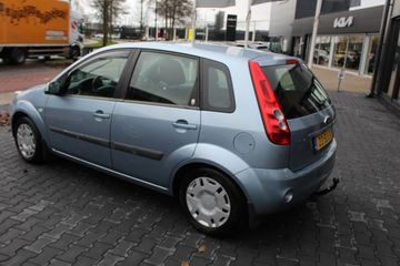 Voertuigafbeelding 7