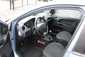 Voertuigafbeelding 9