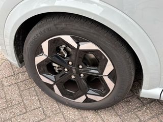 Voertuigafbeelding 11