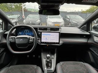 Voertuigafbeelding 3