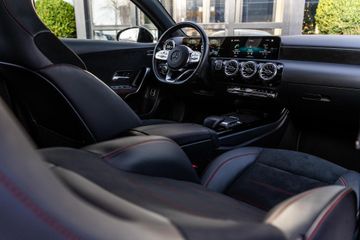 Voertuigafbeelding 17