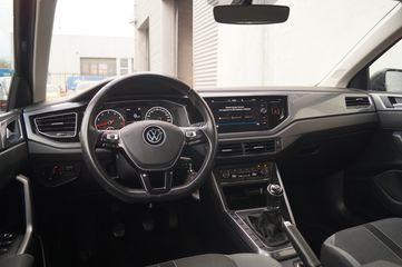 Voertuigafbeelding 8