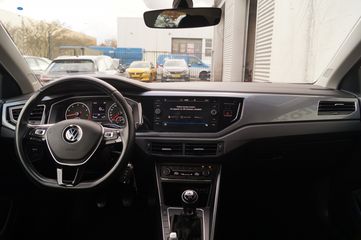 Voertuigafbeelding 9