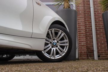 Voertuigafbeelding 38