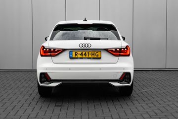 Voertuigafbeelding 3