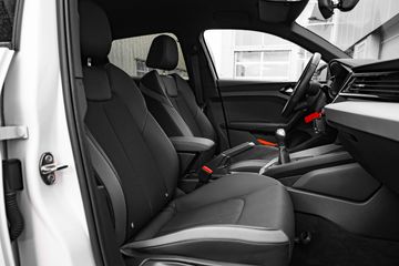 Voertuigafbeelding 7