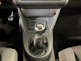 Voertuigafbeelding 21