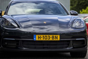 Voertuigafbeelding 11