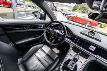 Voertuigafbeelding 18