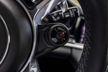 Voertuigafbeelding 34