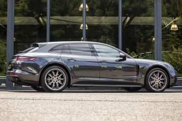 Voertuigafbeelding 4