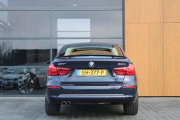 Voertuigafbeelding 12