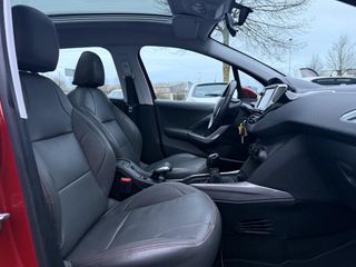 Voertuigafbeelding 8