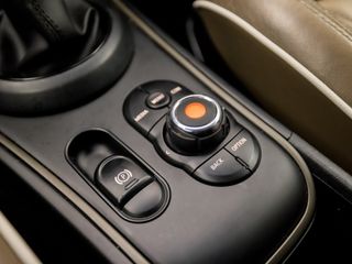 Voertuigafbeelding 27