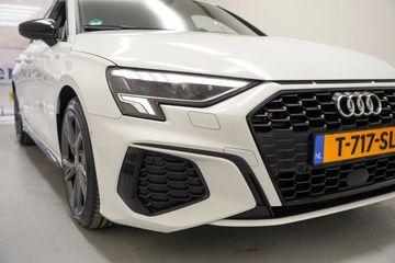 Voertuigafbeelding 33